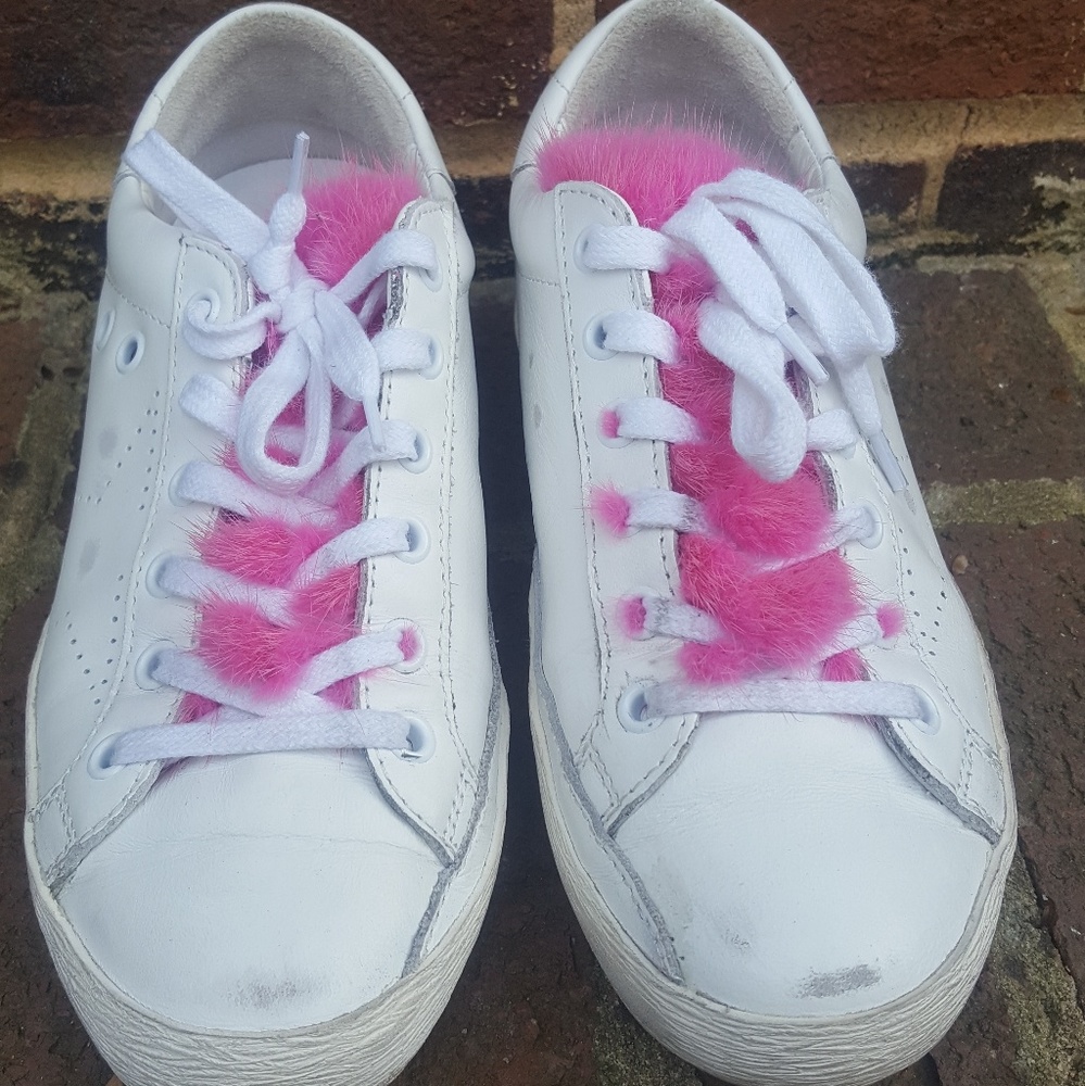 Golden Goose Sneakers